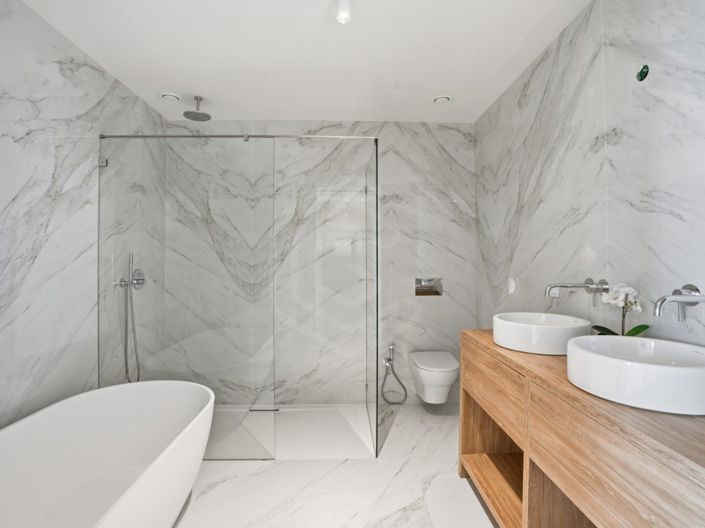 Image No.23-3 Bed Apartment for sale