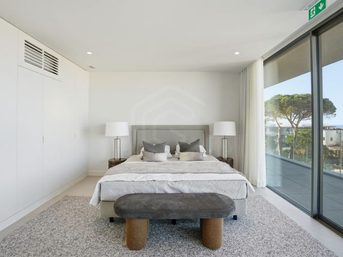 Image No.27-3 Bed Apartment for sale