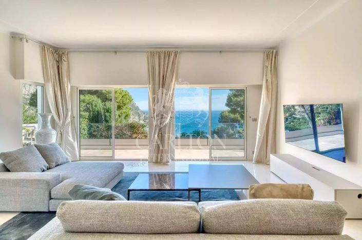 Image No.2-4 Bed House for sale