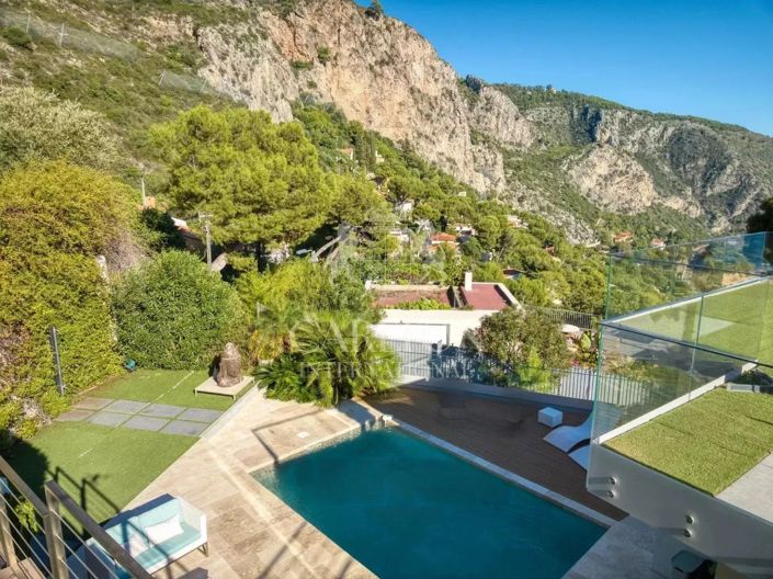 Image No.4-4 Bed House for sale