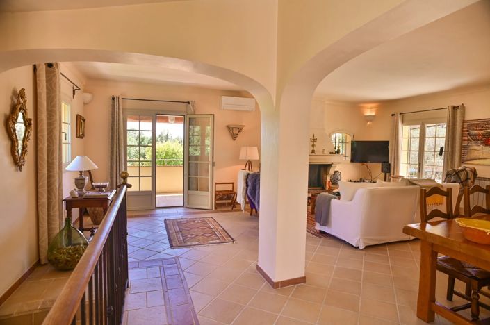 Image No.5-4 Bed House for sale