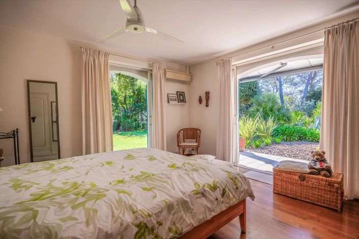 Image No.14-3 Bed House for sale
