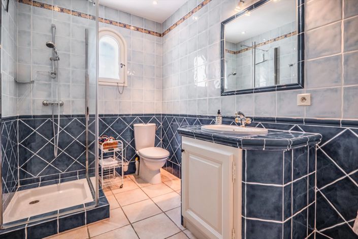 Image No.23-3 Bed House for sale