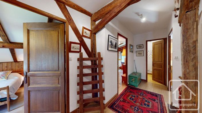 Image No.16-4 Bed Property for sale