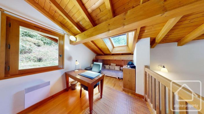 Image No.45-7 Bed Property for sale
