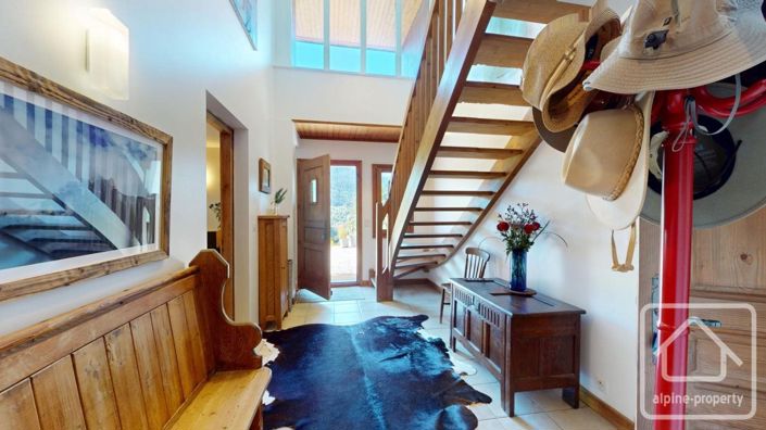 Image No.50-7 Bed Property for sale