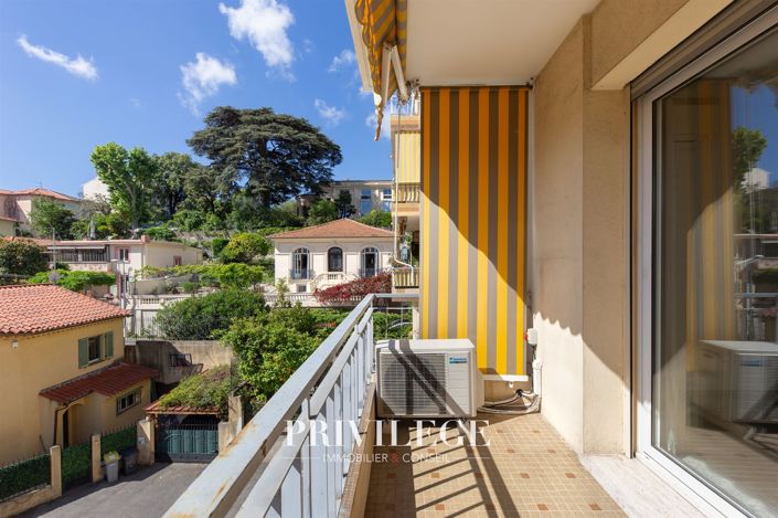 Image No.3-Appartement de 1 chambre à vendre à Nice