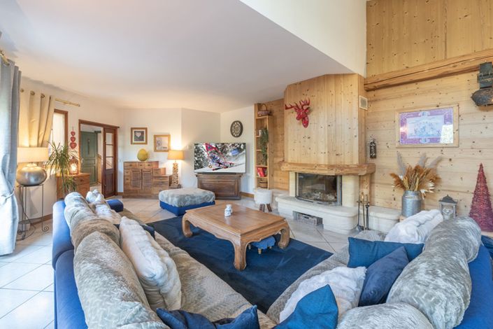 Image No.5-5 Bed House for sale