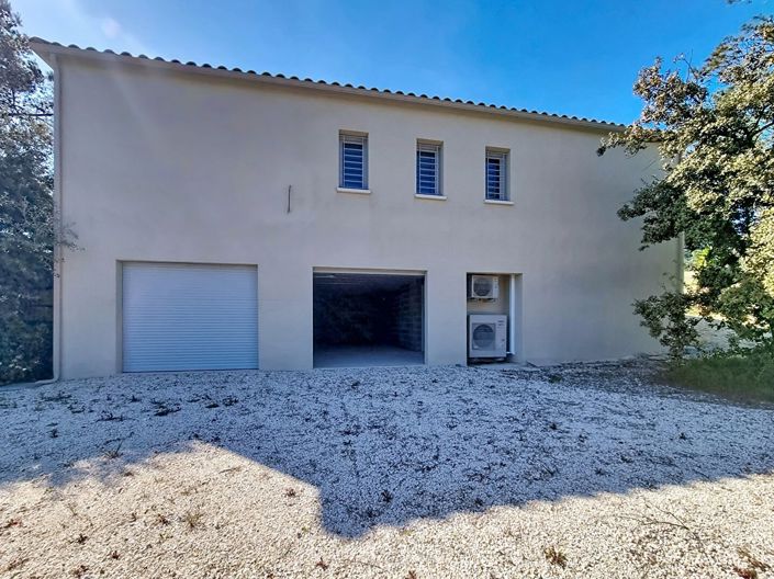 Image No.16-4 Bed Property for sale