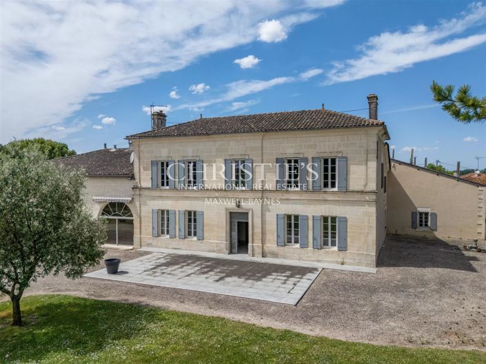 Image No.2-4 Bed House for sale