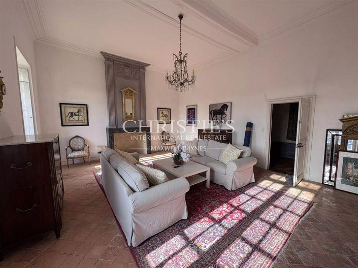 Image No.16-9 Bed House for sale