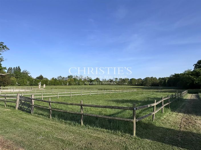 Image No.22-9 Bed House for sale