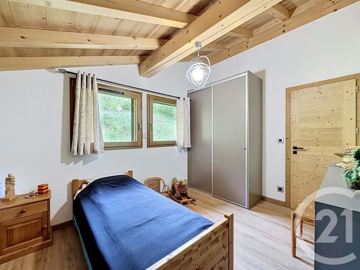 Image No.13-3 Bed House for sale