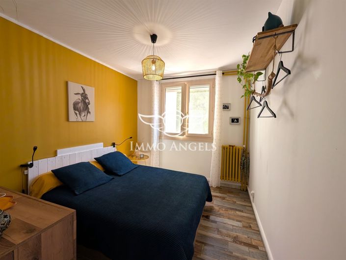 Image No.10-3 Bed Apartment for sale
