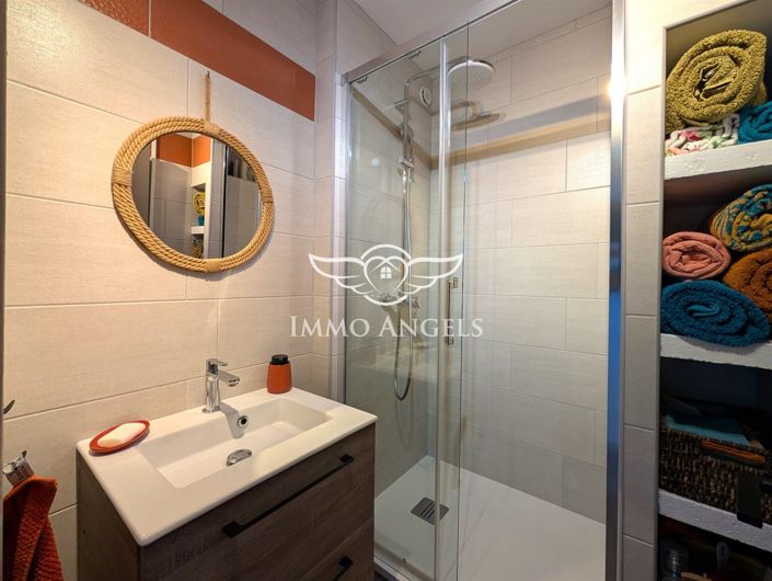 Image No.11-3 Bed Apartment for sale