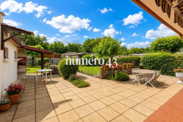 Image No.13-4 Bed House for sale