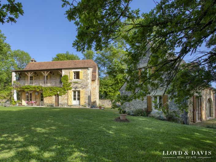 Image No.25-5 Bed House for sale