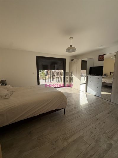 Image No.7-House for sale