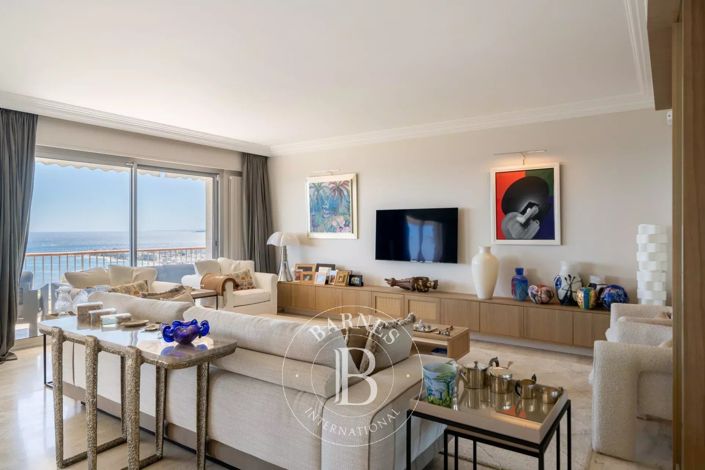 Image No.6-5 Bed Apartment for sale