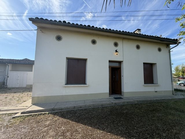 Image No.2-3 Bed House for sale