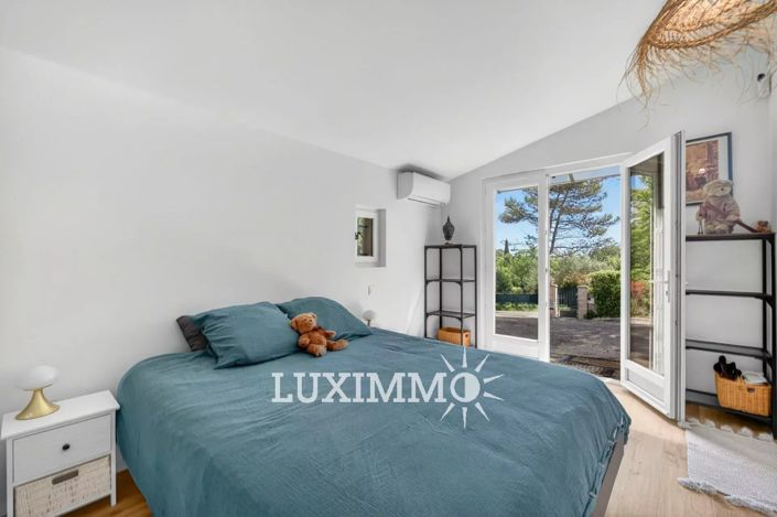 Image No.10-5 Bed House for sale