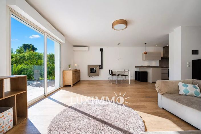 Image No.4-3 Bed House for sale
