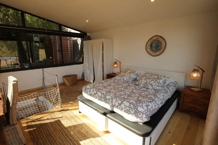 Image No.21-2 Bed House for sale