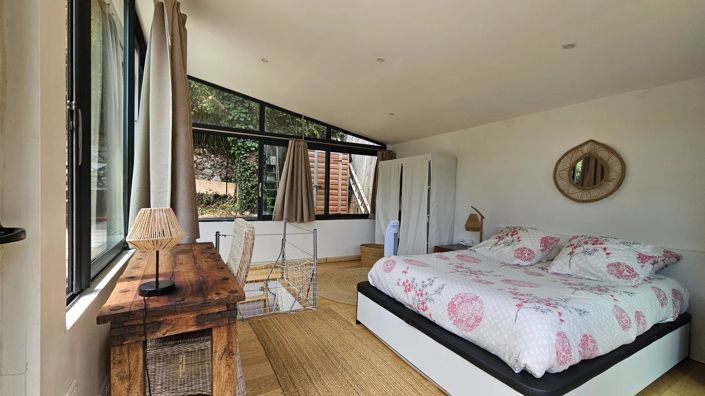 Image No.22-2 Bed House for sale