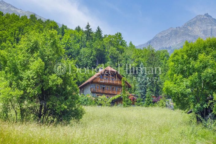 Image No.24-3 Bed Apartment for sale