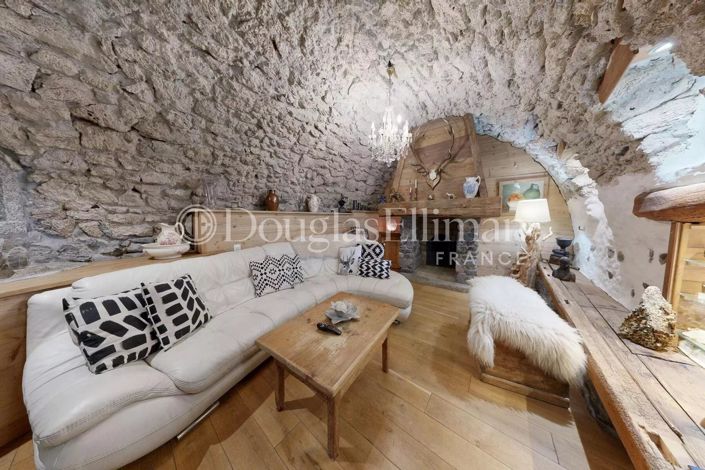 Image No.16-4 Bed Apartment for sale