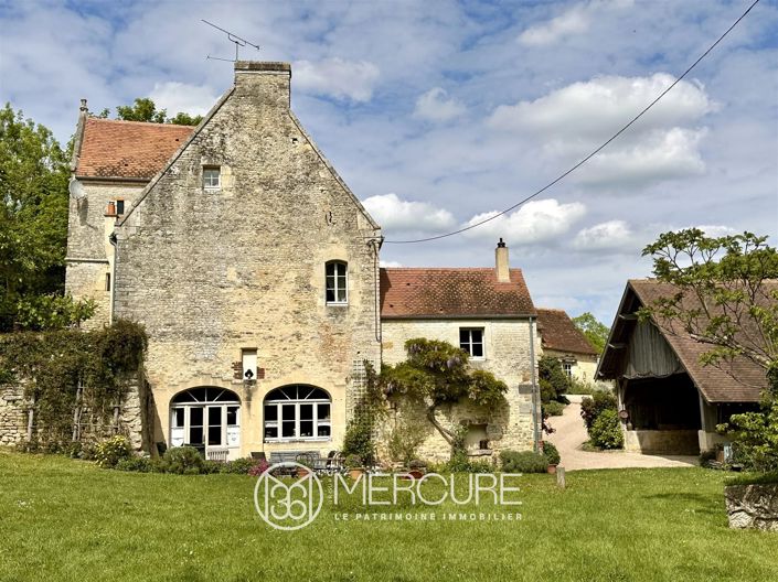 Image No.3-4 Bed House for sale