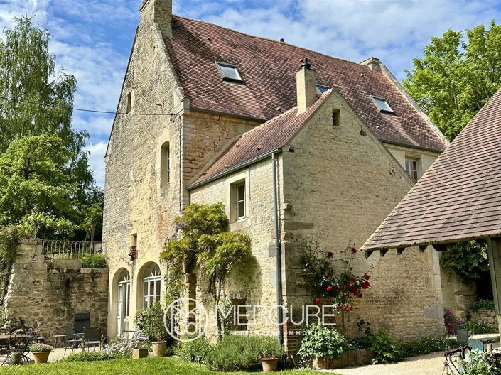 Image No.8-4 Bed House for sale