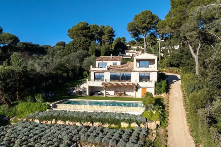 Image No.4-5 Bed House for sale