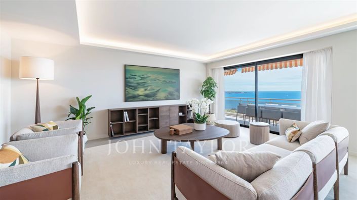 Image No.8-Appartement de 4 chambres à vendre à Golfe Juan
