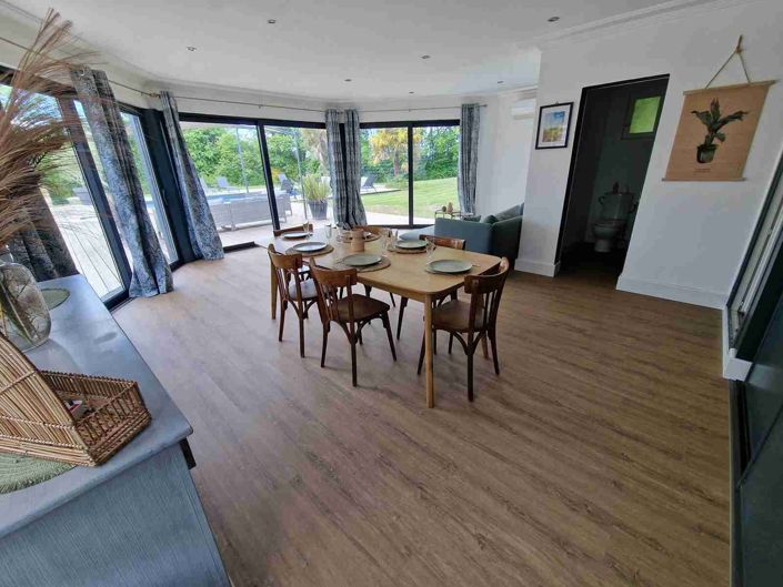 Image No.17-10 Bed House for sale