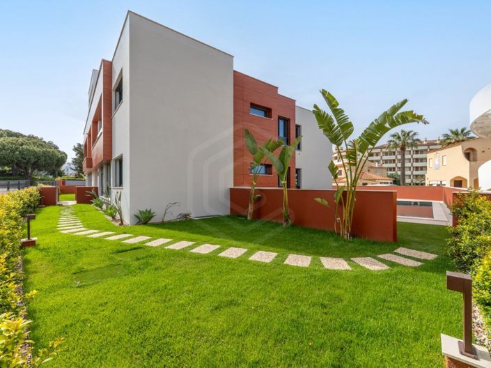 Image No.28-3 Bed Apartment for sale