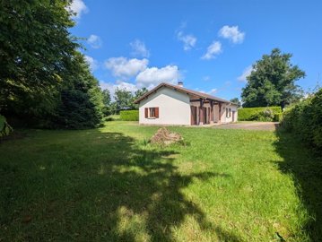 1 - Saint-André-sur-Vieux-Jonc, Maison