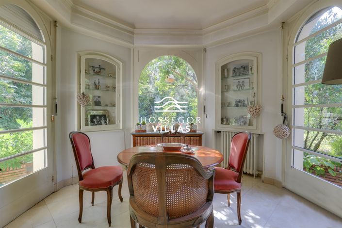 Image No.6-4 Bed House for sale