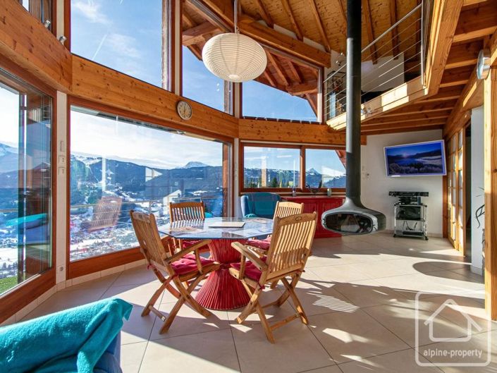 Image No.2-Propriété de 7 chambres à vendre à Verchaix