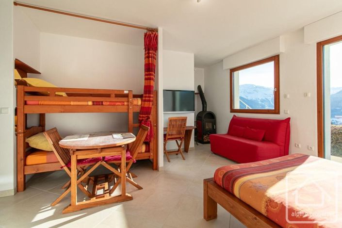 Image No.28-Propriété de 7 chambres à vendre à Verchaix