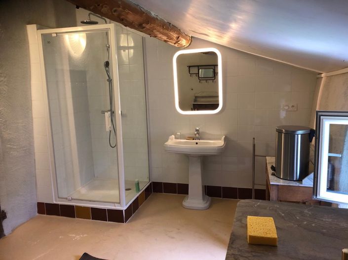 Image No.22-6 Bed House for sale