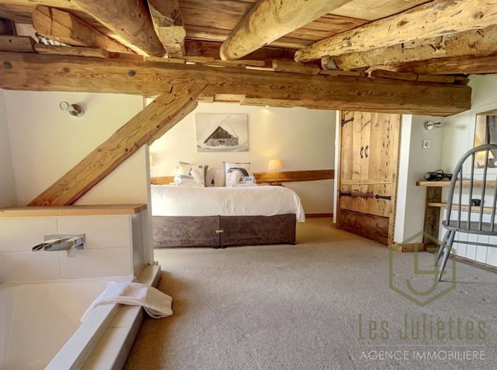 Image No.13-10 Bed House for sale