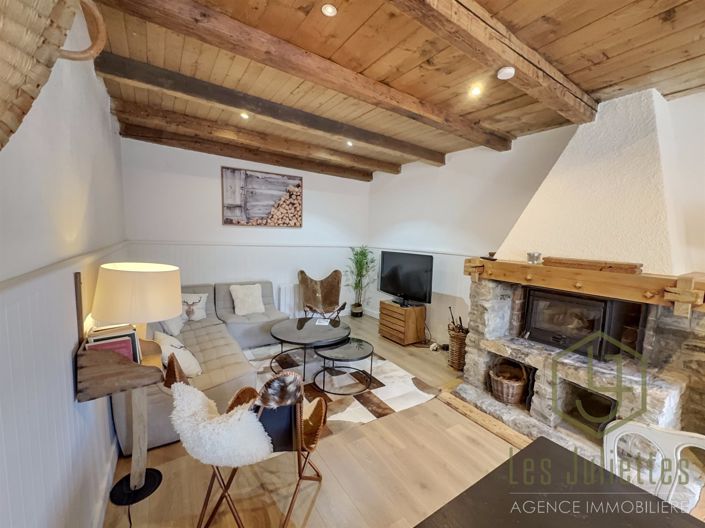 Image No.27-10 Bed House for sale