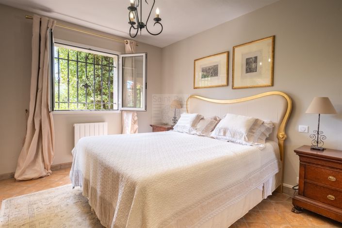 Image No.14-5 Bed House for sale