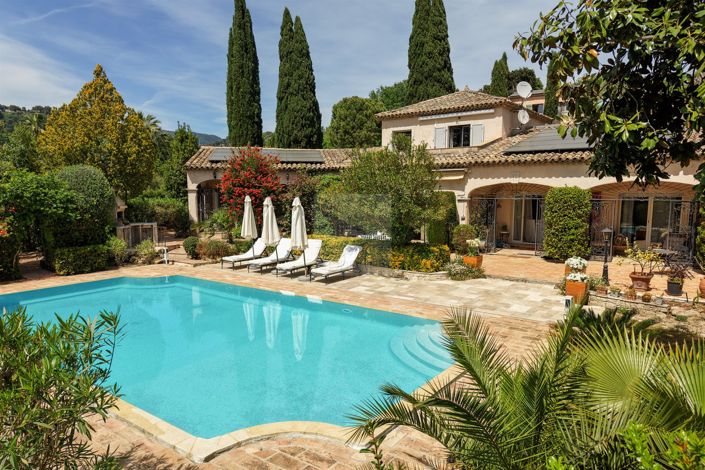 Image No.20-5 Bed House for sale