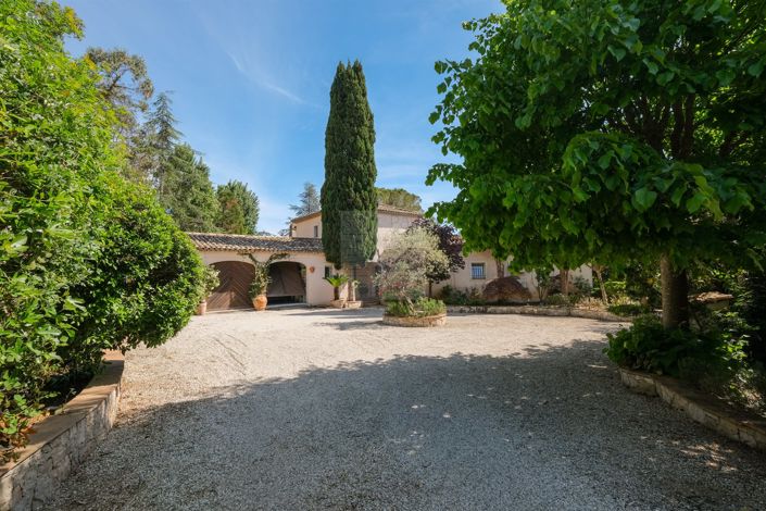 Image No.21-5 Bed House for sale