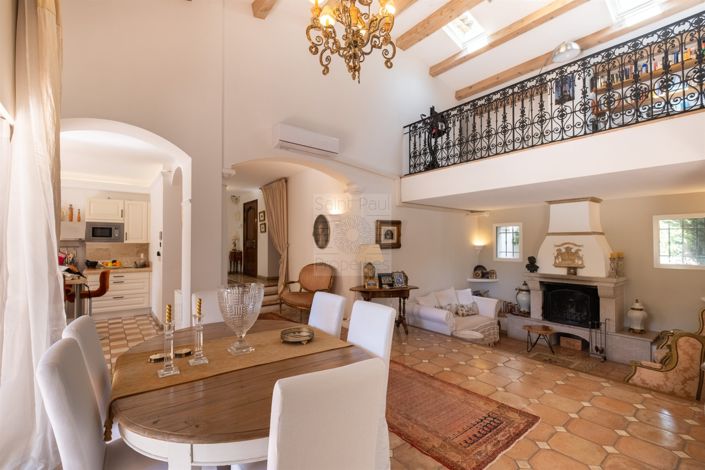 Image No.3-5 Bed House for sale