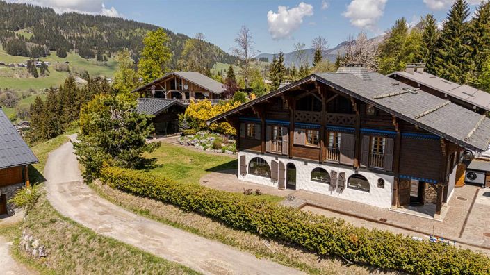 Image No.47-6 Bed Property for sale