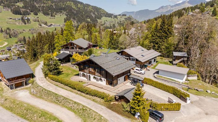 Image No.52-6 Bed Property for sale