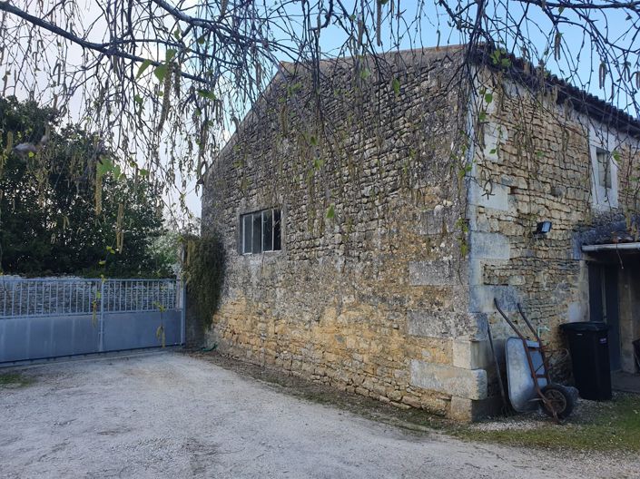 Image No.19-6 Bed House for sale